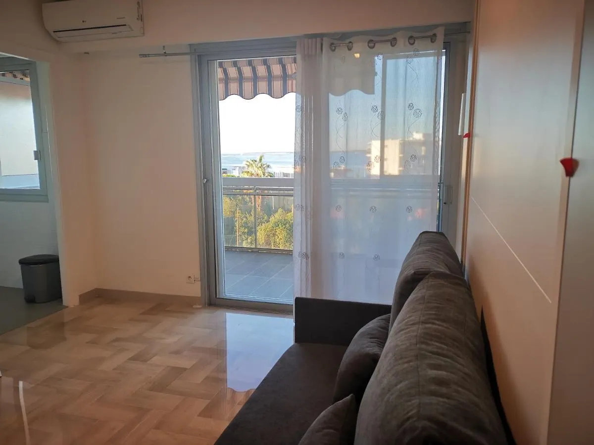 Sea Side Oceanides Apartment Juan-les-Pins