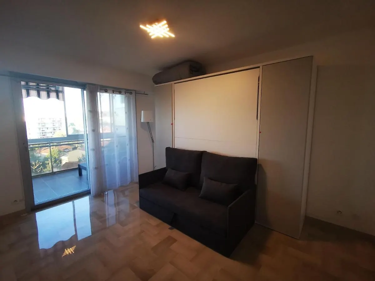 Sea Side Oceanides Apartment Juan-les-Pins 0*,
